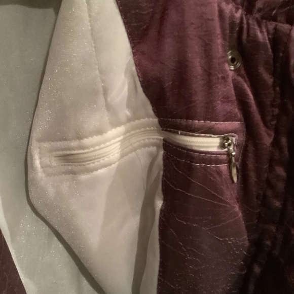 One Piece SKEA ski/snowboarding outfit - Picture 2 of 9